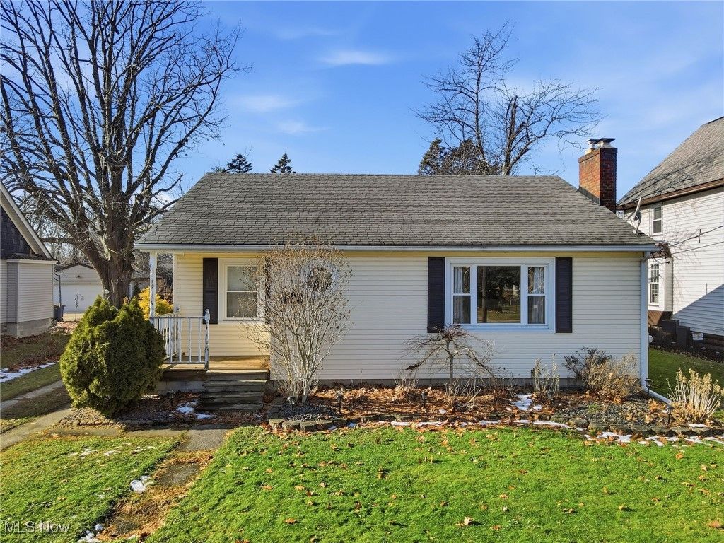 Photo of 1403 Ohio Avenue, Ashtabula, OH 44004 (MLS # 5178091)