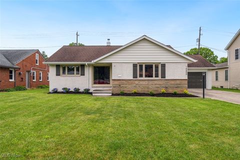 19855 Parklane Drive, Rocky River, OH 44116 - #: 5125200