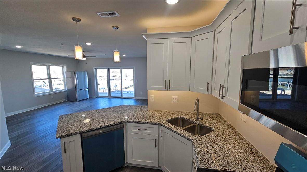 Marblehead Estates & Yacht Club - Residential