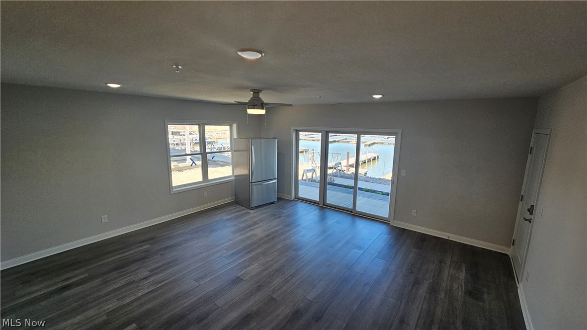 Marblehead Estates & Yacht Club - Residential