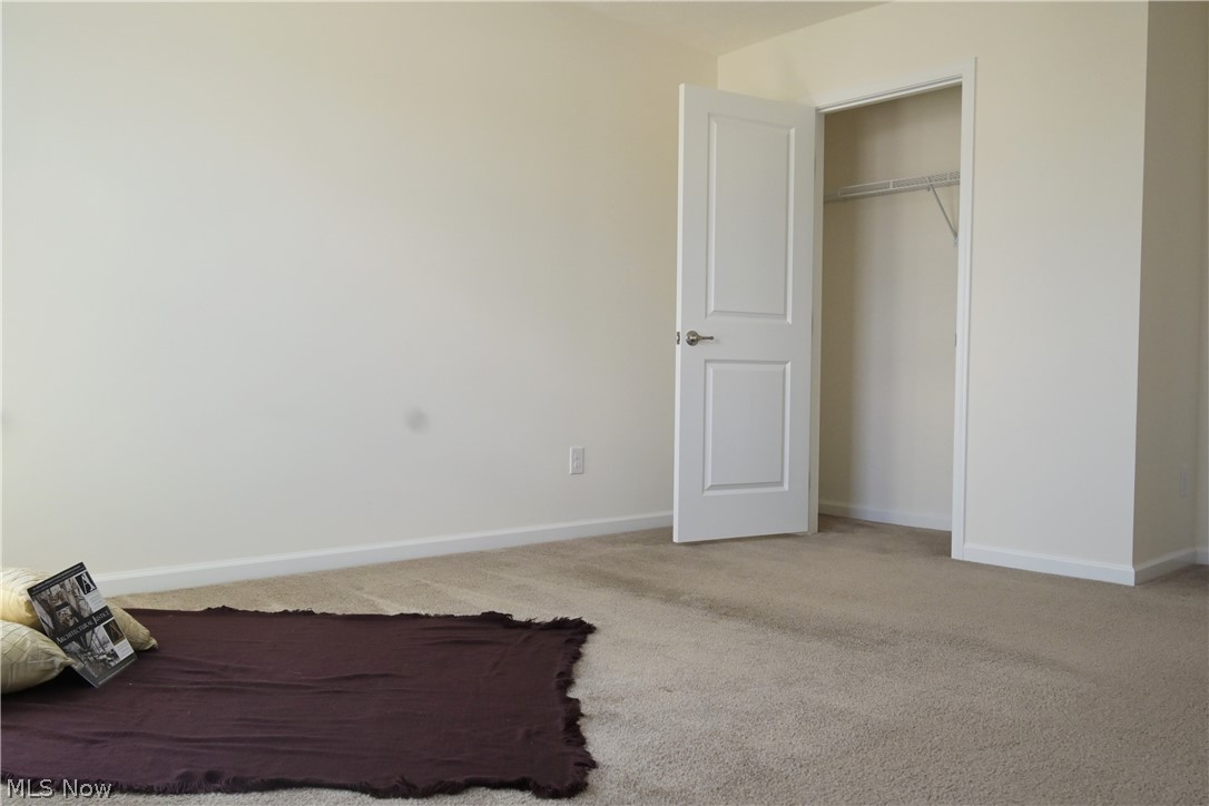 Hunting Meadows - Residential