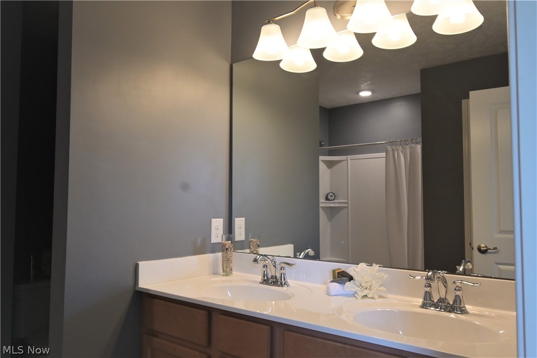 Hunting Meadows - Residential