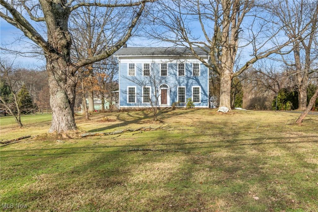 Photo of 8055 Euclid Chardon Road, Kirtland, OH 44094 (MLS # 5180396)