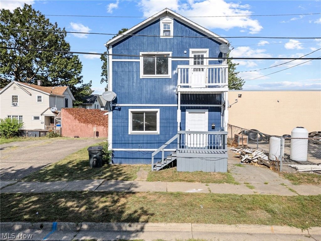 Photo of 2387 29th Street SW, Akron, OH 44314 (MLS # 5188876)