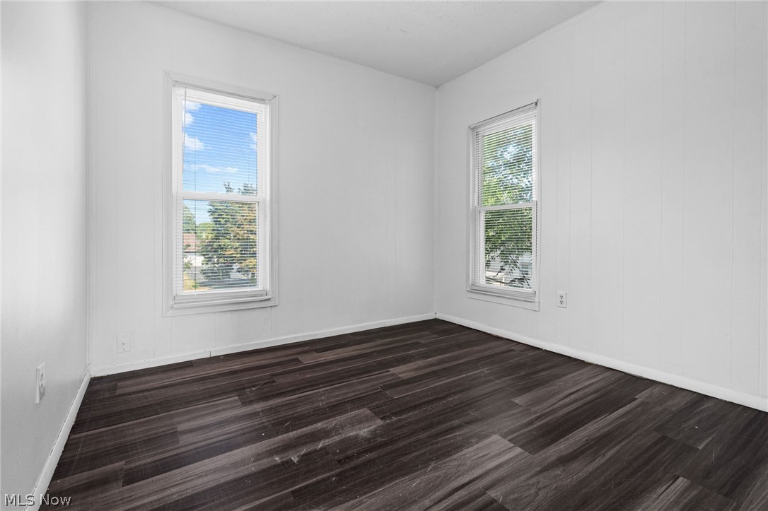 Kenwood - Residential Income