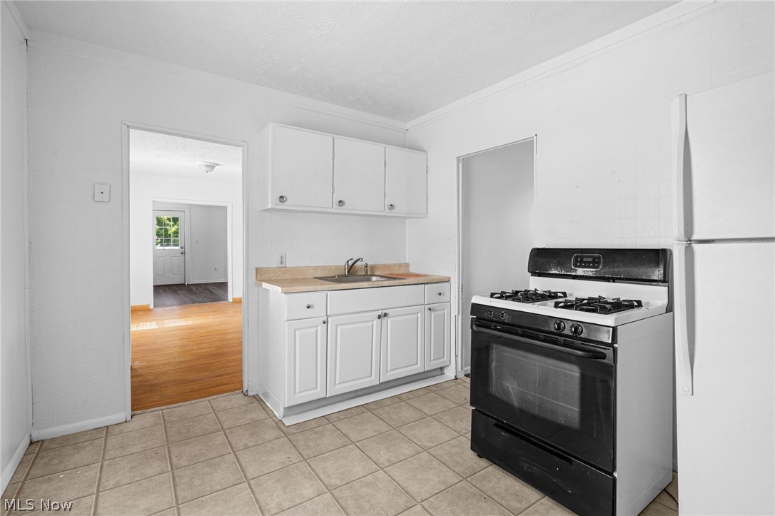 Kenwood - Residential Income