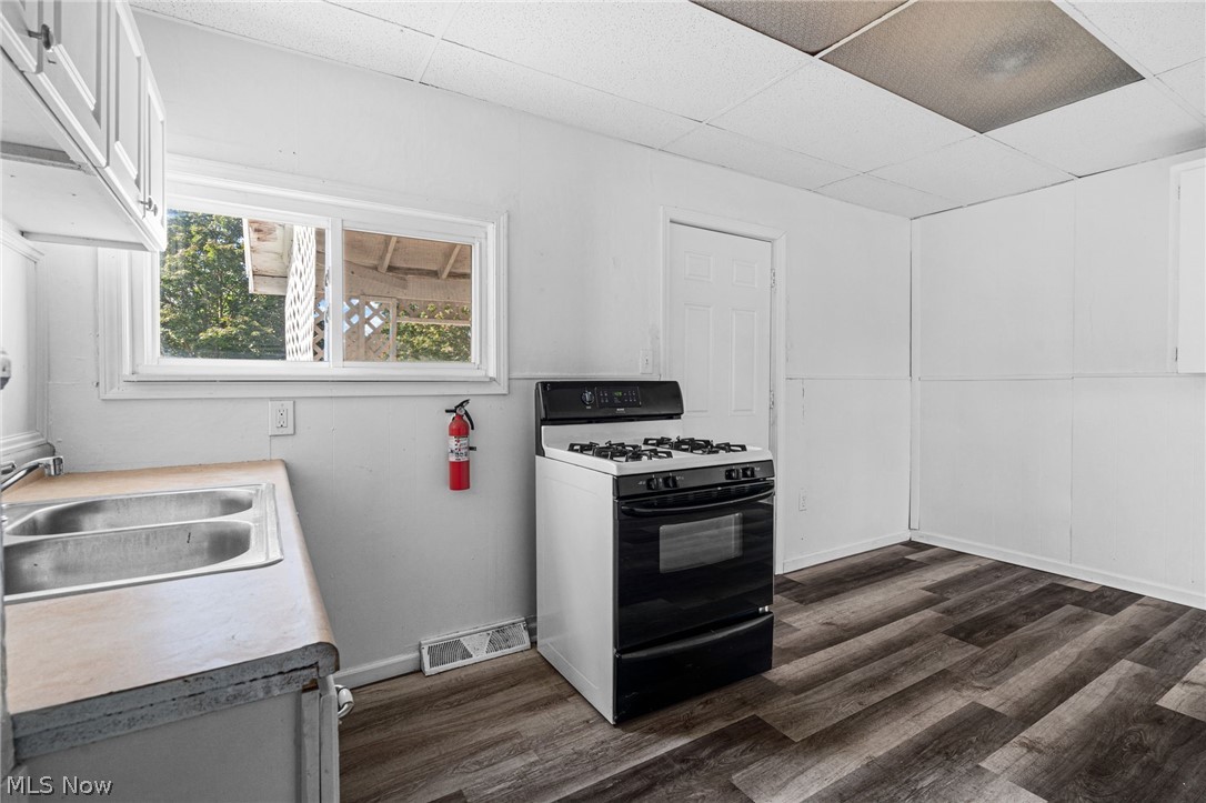 Kenwood - Residential Income