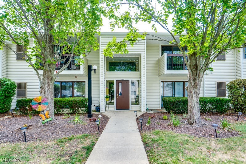 Nothing to do but move right in, Affordable Westlake living nestled in a lush setting and overlooking a beautiful pond, this charming and spacious 2BR / 2BA freshly painted condominium offers peaceful views, an updated kitchen, updated flooring, ample closet space, in-suite laundry and a brand-new ac/furnace. Enjoy everything this community has to offer including a pool, tennis court, basketball court, community center and beautiful walking paths by ponds and gardens.