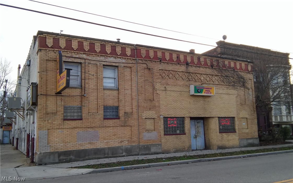 Nightclub/bar currently operating as Belinda's Nightclub. Building only for sale. 2 bars, stage, dance floor, kitchen, storage areas, private parking, security system.