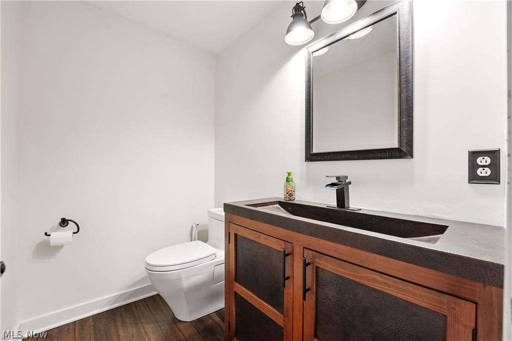 L M Glassford 01 - Residential