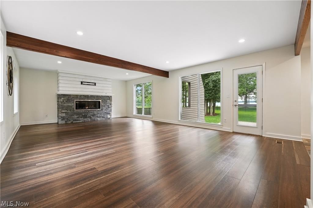 L M Glassford 01 - Residential