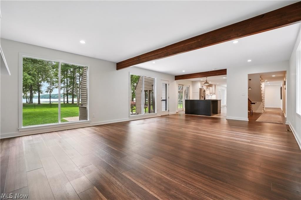 L M Glassford 01 - Residential