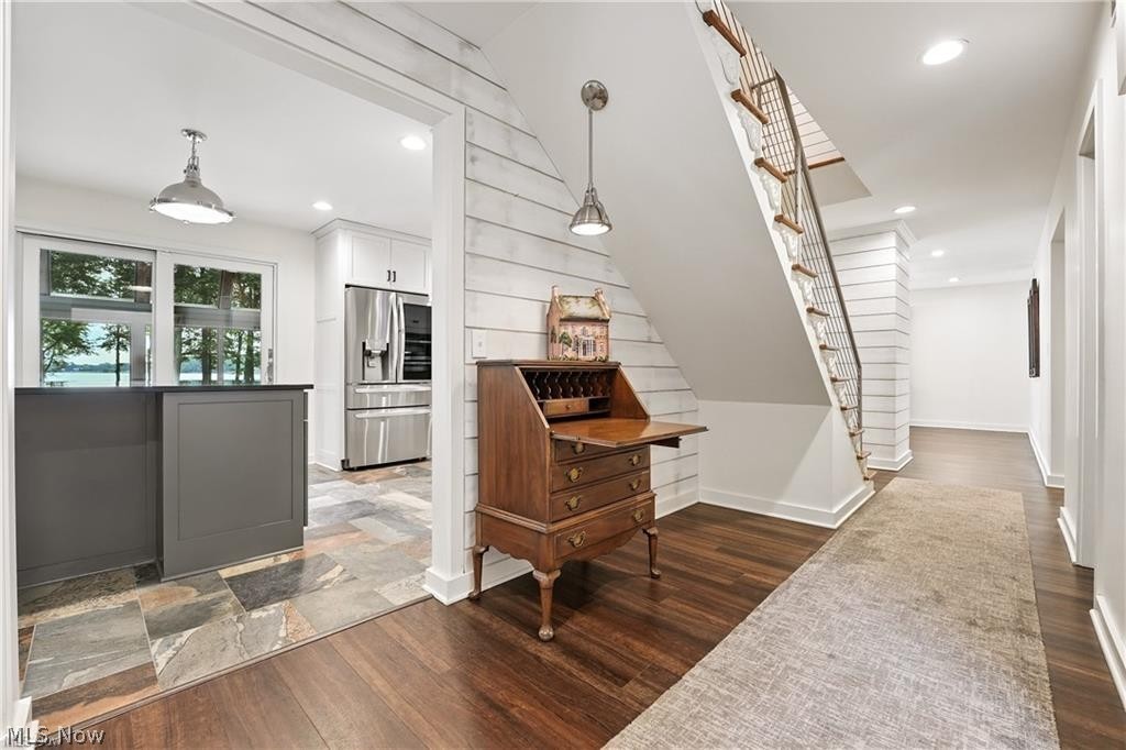 L M Glassford 01 - Residential