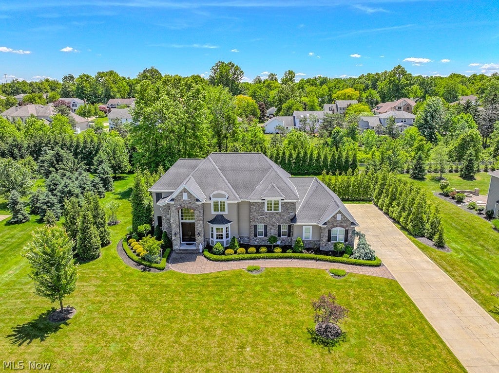 Photo of 6300 Ox Ridge Trail, Highland Heights, OH 44143 (MLS # 5215866)