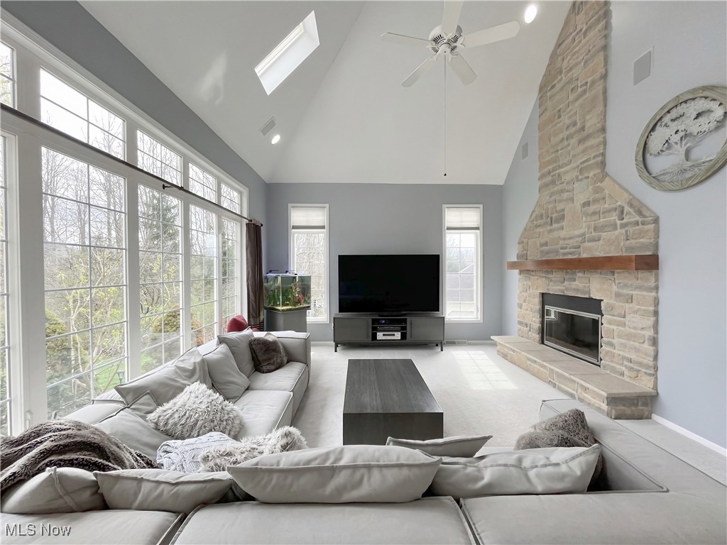 5685 Deer Creek Drive, Willoughby, Ohio image 11