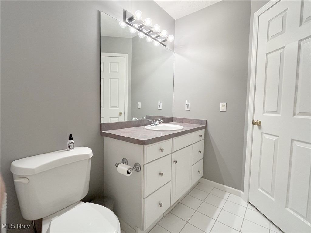 5685 Deer Creek Drive, Willoughby, Ohio image 37