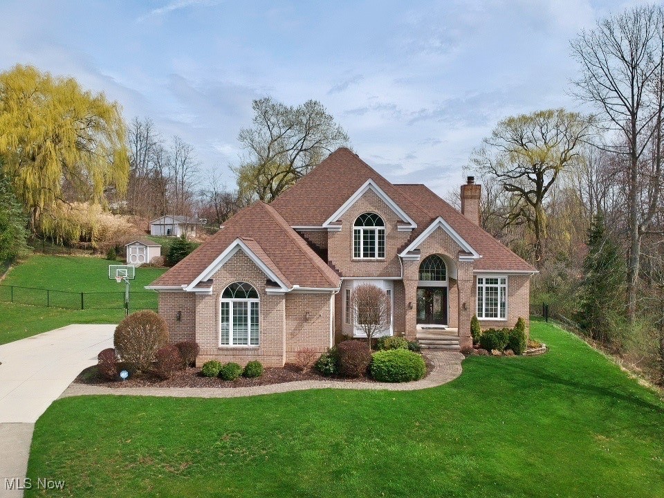 5685 Deer Creek Drive, Willoughby, Ohio image 1