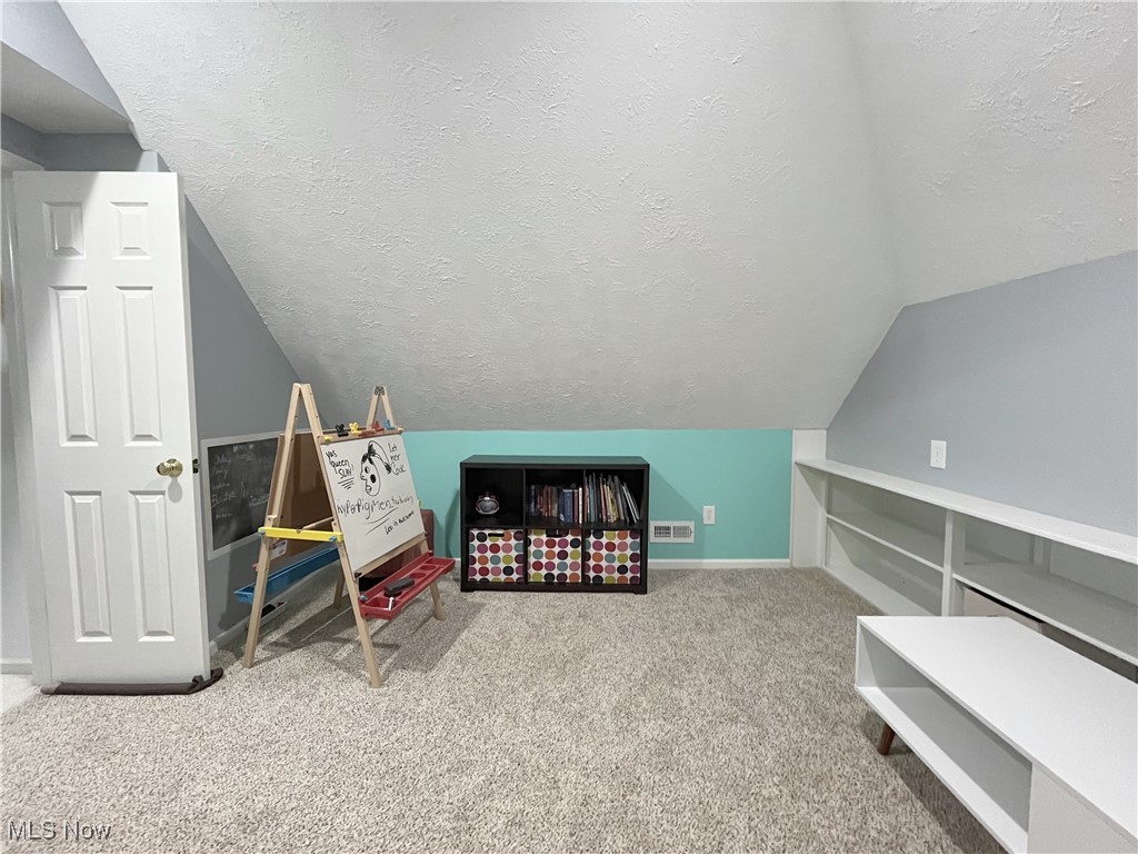 5685 Deer Creek Drive, Willoughby, Ohio image 30