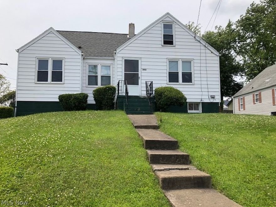 Weirton- Marlin Hgts.- This 2 bedroom, 1.5 story cape cod home offers so much charm. It is located on a corner lot with a large fenced in back yard. 1 car garage, central air- gas furnace with an on demand hot water heater. Very economical and efficient. Located close to schools, shopping, and extra curricular activities. Lets make this a cozy and comfortable home for you.