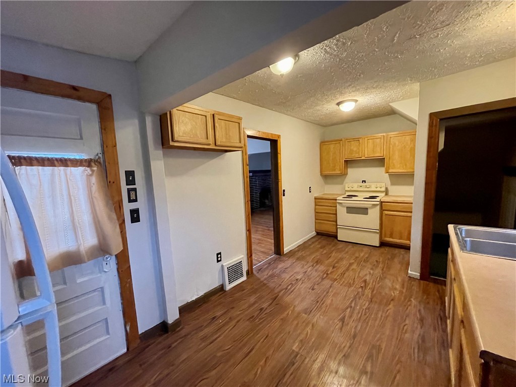 West Hill Grove Allotment/S J St - Residential Lease