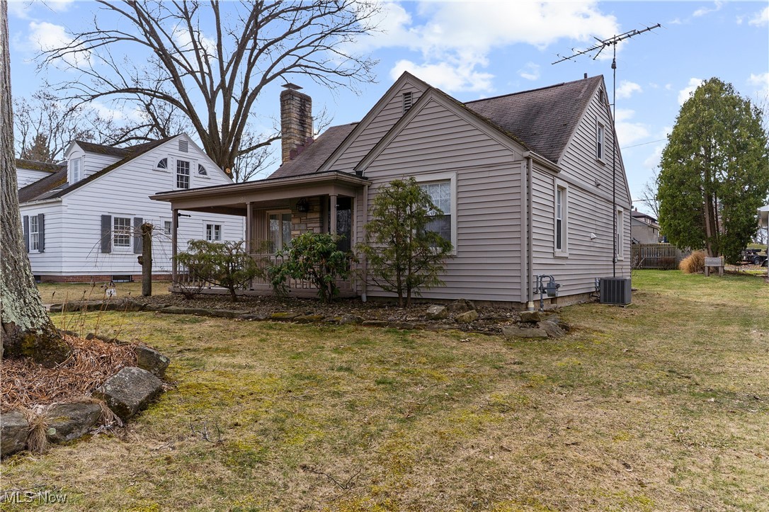 205 Court Street, Columbiana, Ohio image 3