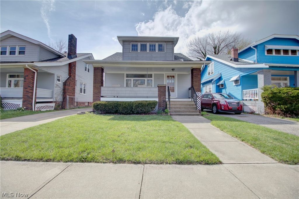 Photo of 3874 W 137th Street, Cleveland, OH 44111 (MLS # 5198682)