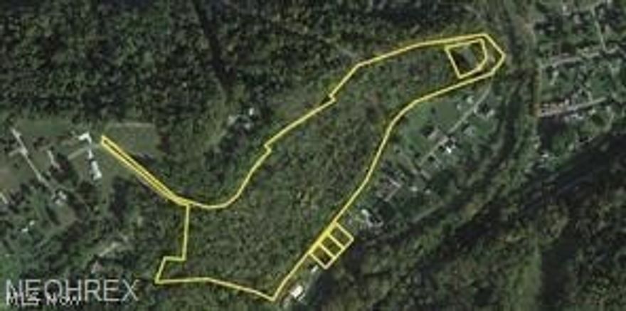 What an amazing deal! Here is your chance to build your dream home, on three side by side plots, on Central avenue right outside the corporation limits of St. Clairsville Ohio. Meaning, you will pay less taxes, for the business savvy individual. Only seven minutes away from the mall, stores and many restaurants. Enjoy your own private 18 acres of wooded area right in your own backyard. Perfect for hunting and enjoying outdoor activities. This is truly the best of both world, peaceful country living and only minutes from the city. Seller doesn't own the mineral rights.