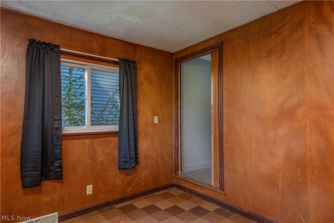 City/Youngstown - Residential