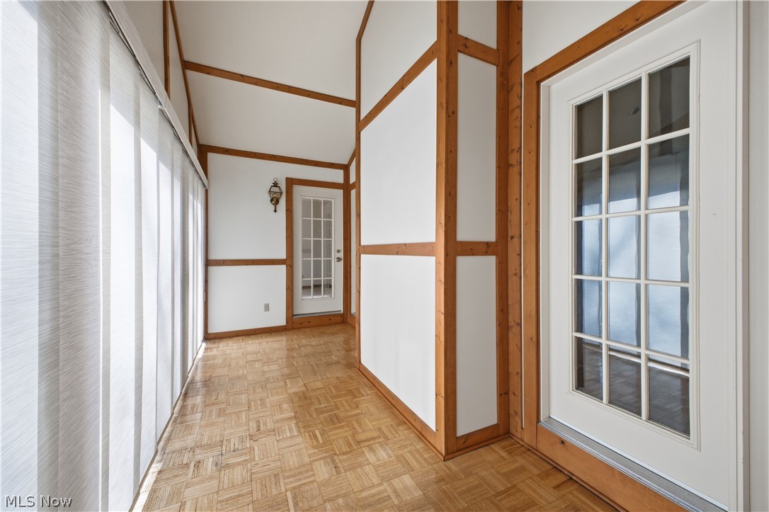 Hilltop Corner Condos - Residential