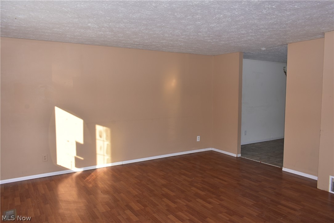 Shorewood Village - Residential