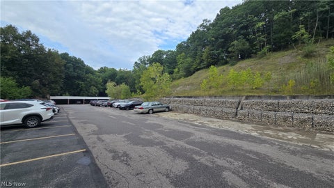 Tiny photo for 315 Solon Road #202, Chagrin Falls, OH 44022 (MLS # 5240892)
