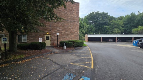 Tiny photo for 315 Solon Road #202, Chagrin Falls, OH 44022 (MLS # 5240892)