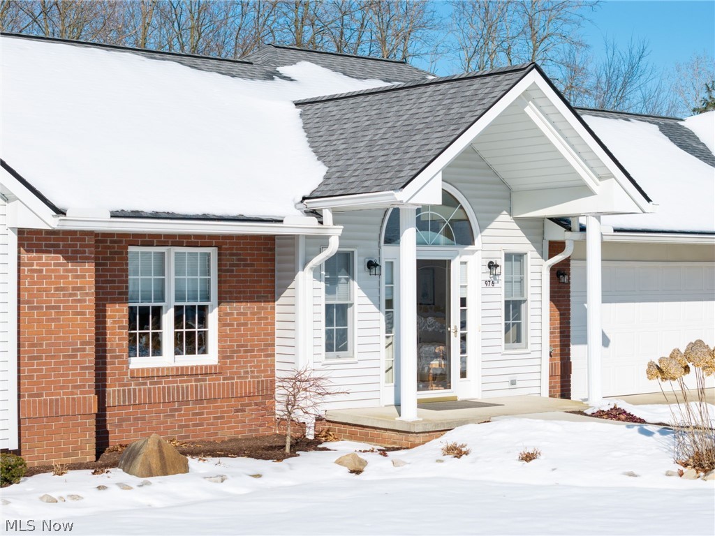 Villas Sterling Oaks Condo - Residential