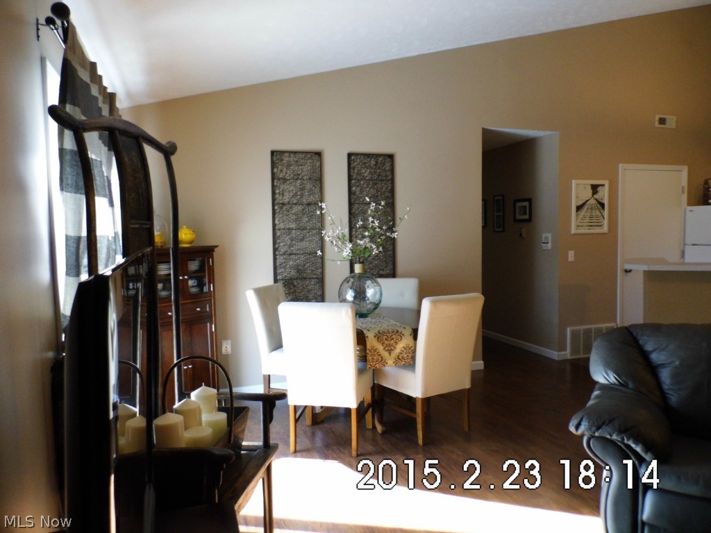 Brookledge Commons Condos - Residential