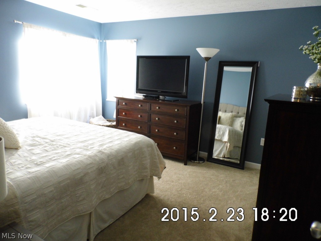 Brookledge Commons Condos - Residential