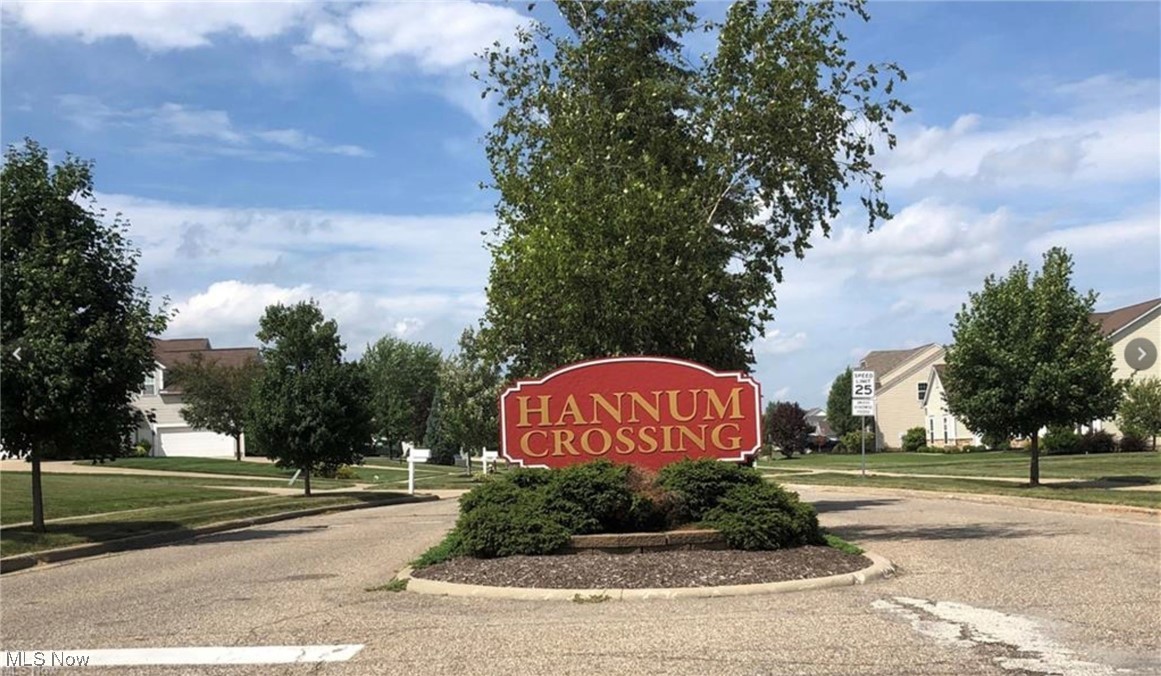 Hannum Crossing - Land