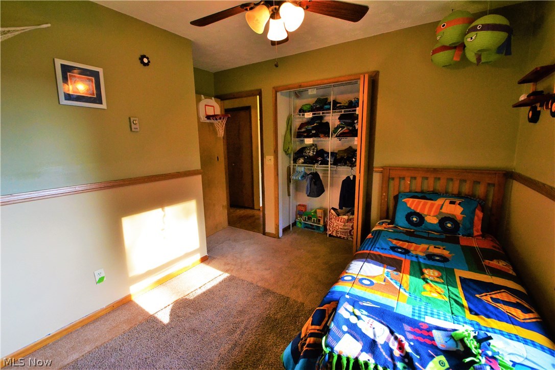 Road Island Lakes - Residential