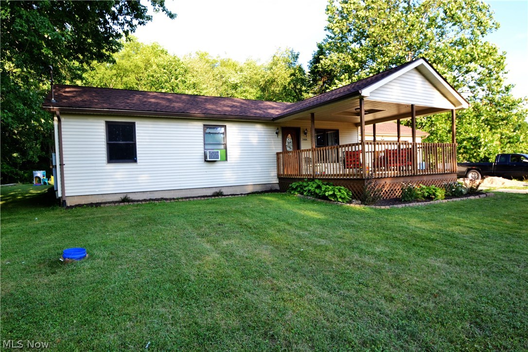 Road Island Lakes - Residential