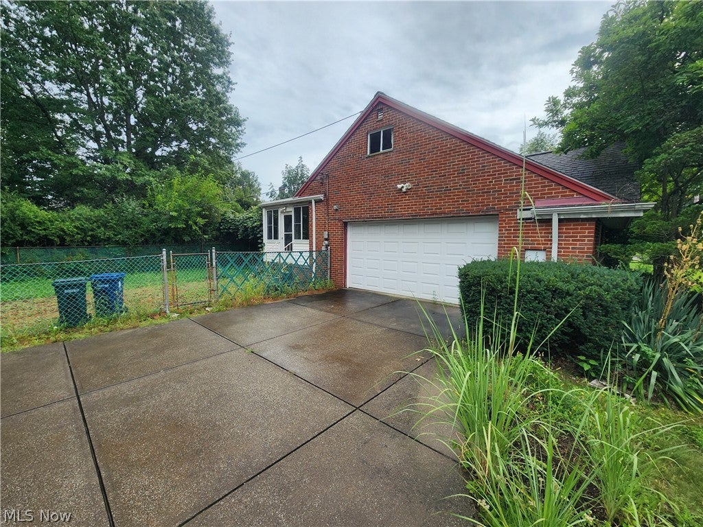 1425 Lynn Park Drive