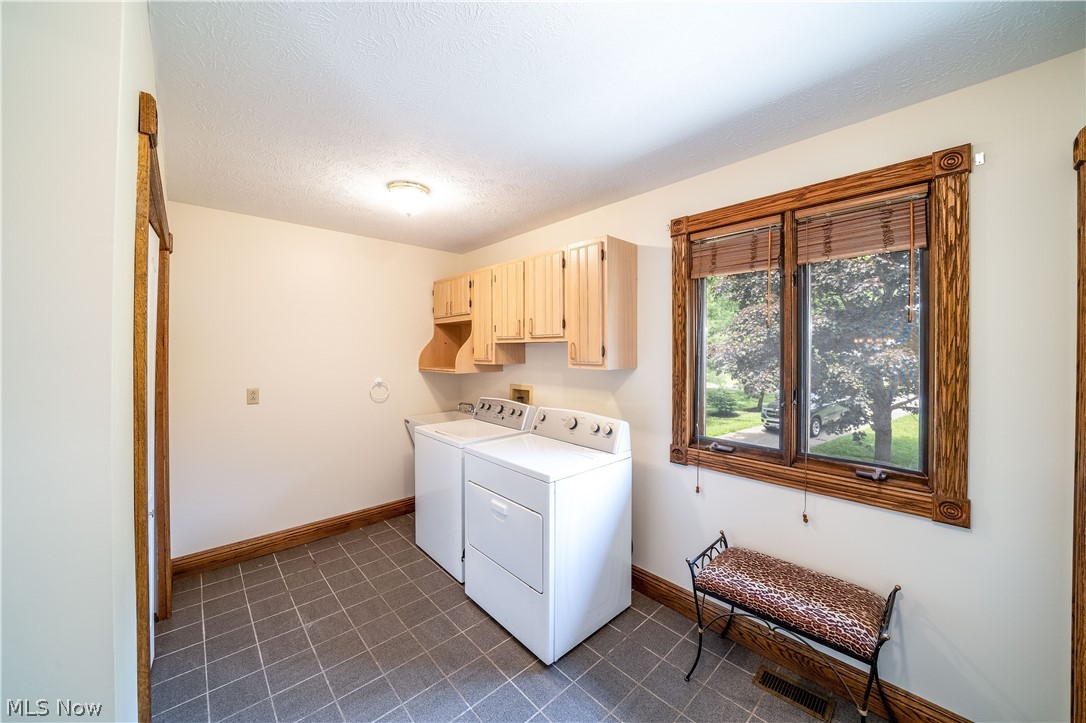 Sugar Bush Knolls - Residential
