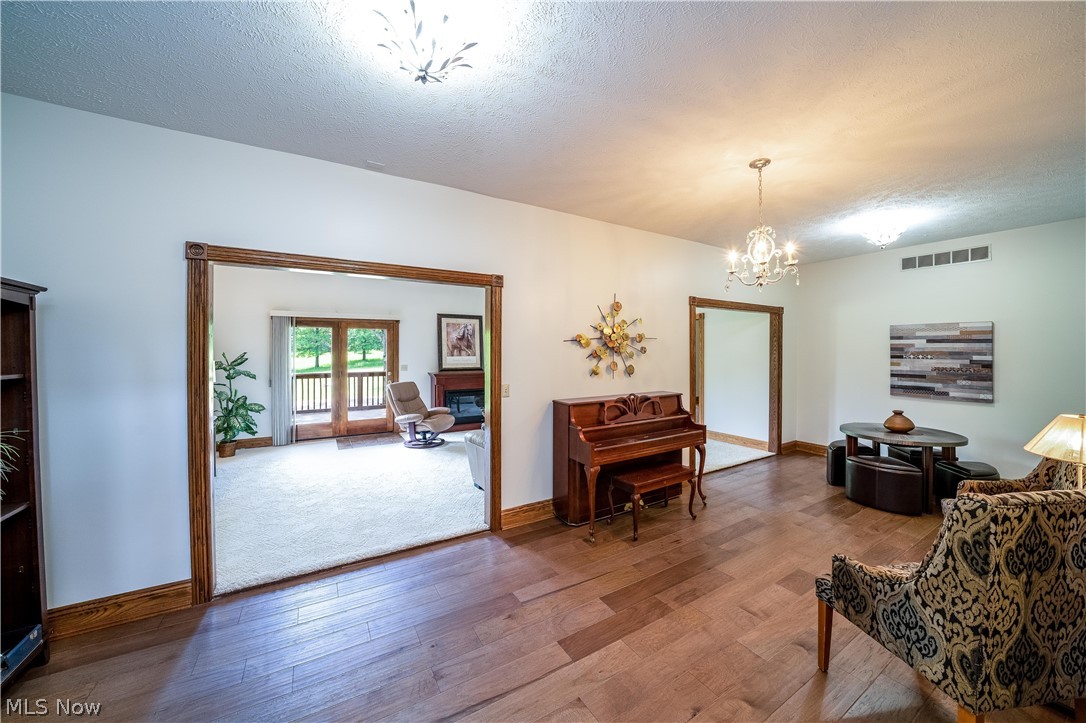 Sugar Bush Knolls - Residential