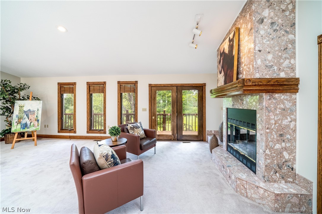 Sugar Bush Knolls - Residential