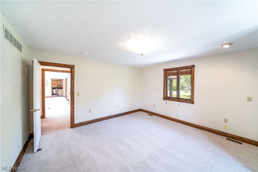 Sugar Bush Knolls - Residential