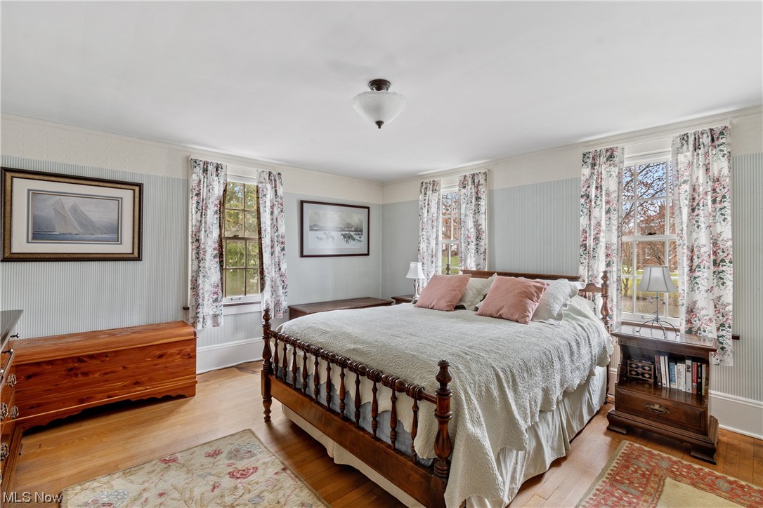 Village/Hudson/Zone 5 - Residential