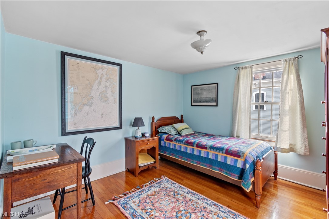 Village/Hudson/Zone 5 - Residential