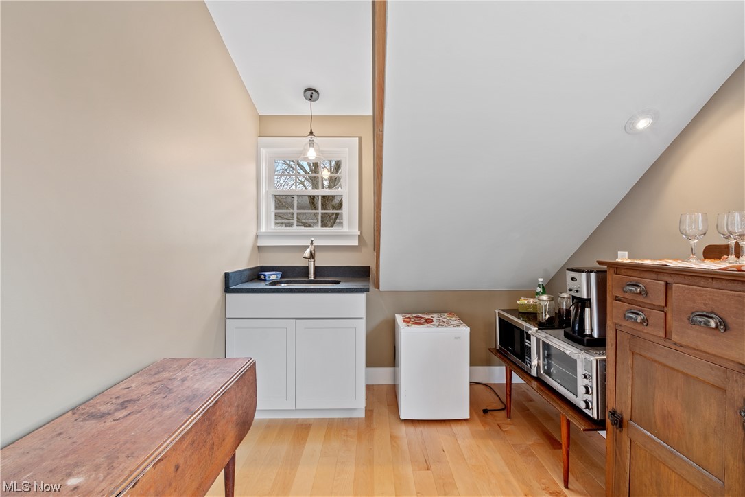 Village/Hudson/Zone 5 - Residential