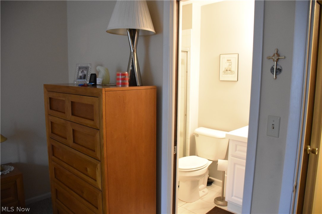 Silver Lake Towers Condo - Residential