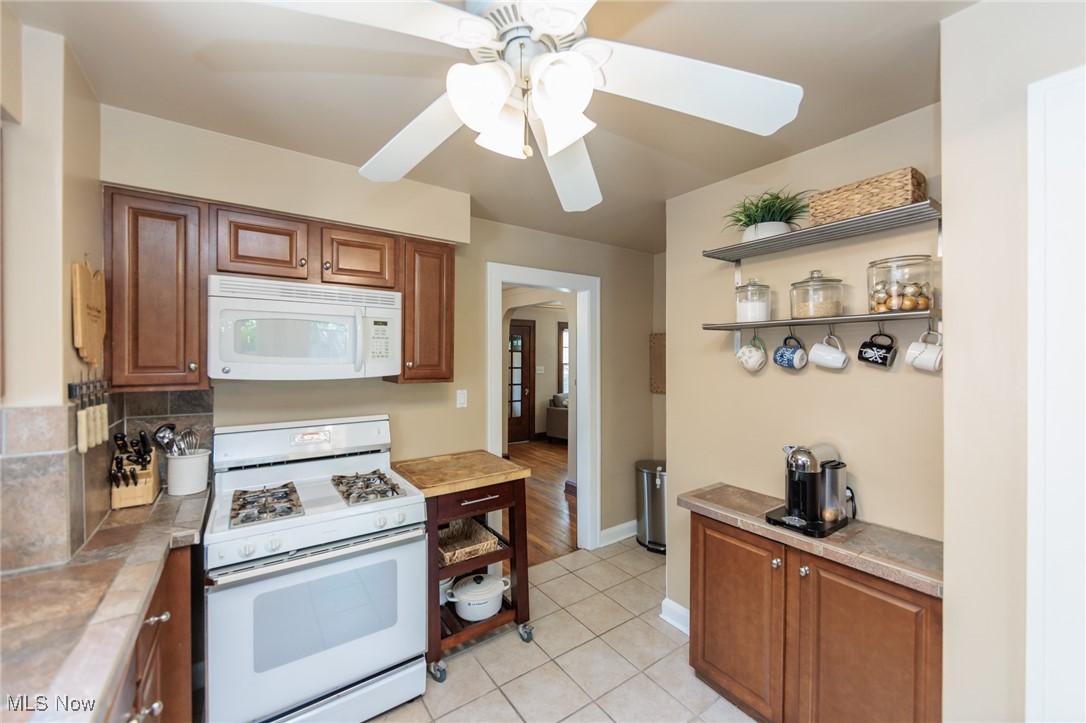 2633 Canterbury Road, Cleveland Heights, Ohio image 12