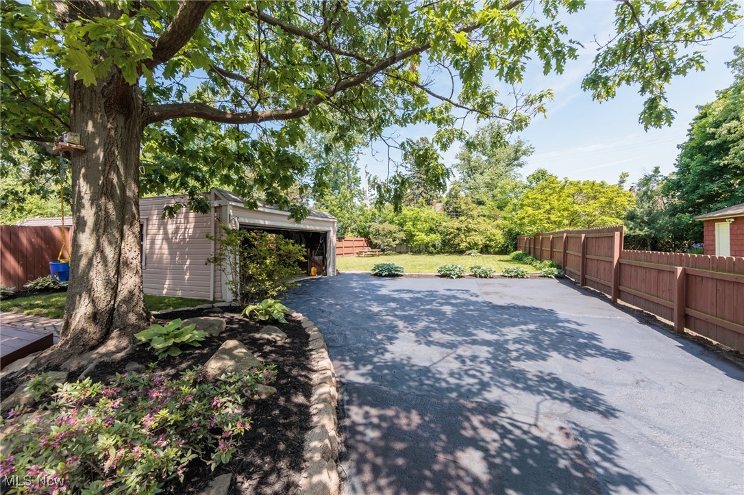 2633 Canterbury Road, Cleveland Heights, Ohio image 31