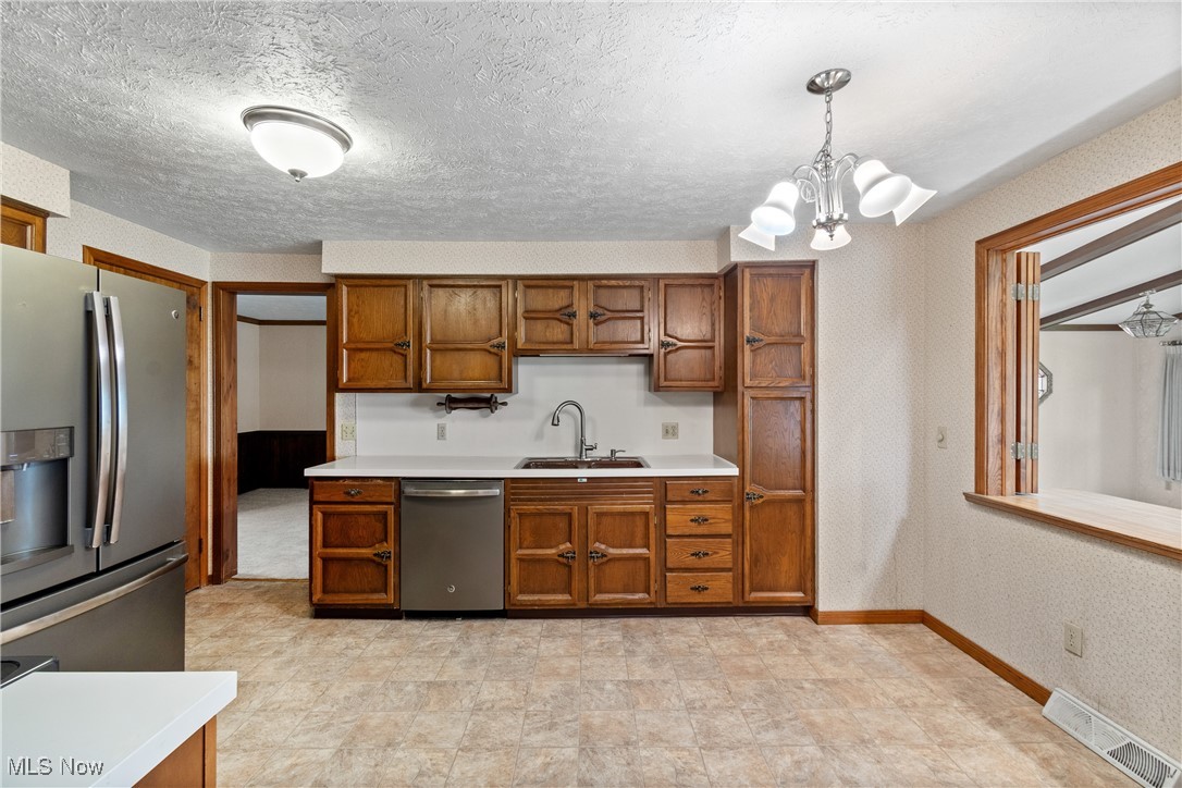 Colonial Hills - Residential